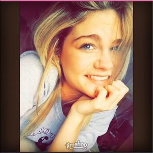 Meet your Posher, Paige